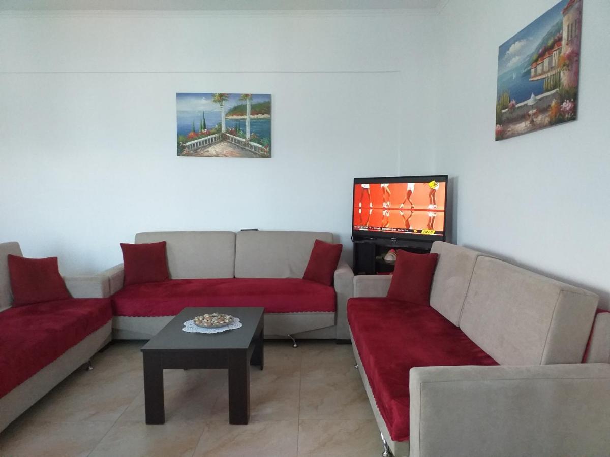 קסאמיל Grand Seaview Apartments מראה חיצוני תמונה