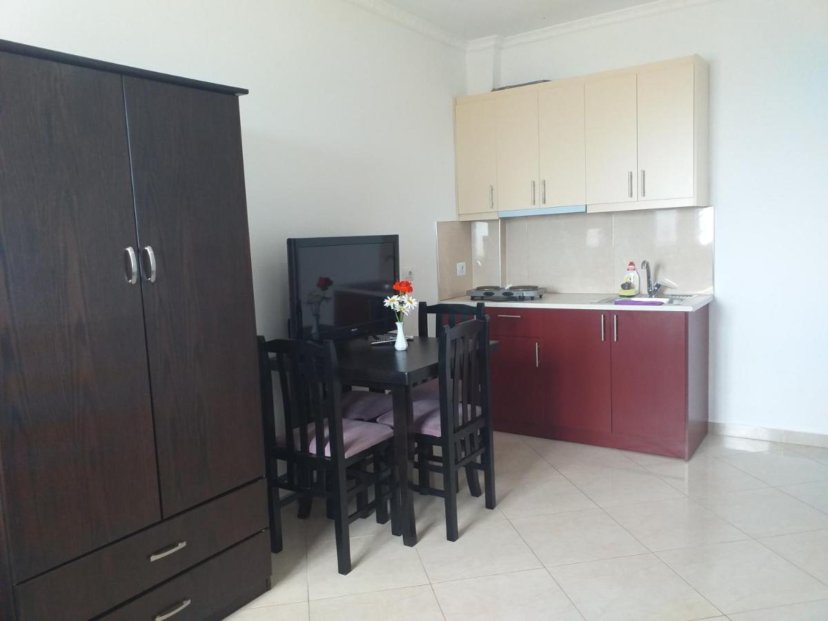 קסאמיל Grand Seaview Apartments מראה חיצוני תמונה